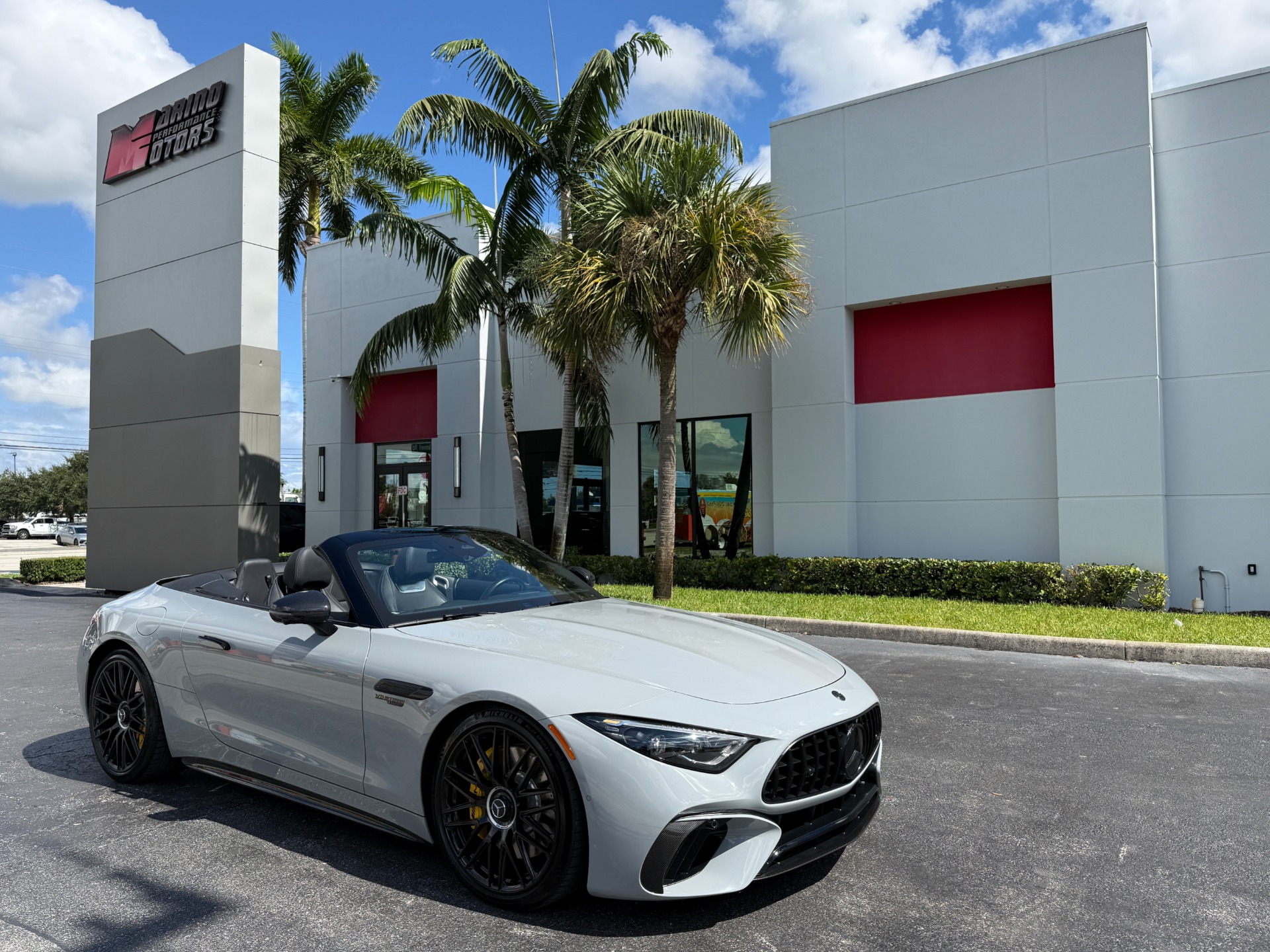 Used-2022-Mercedes-Benz-SL-Class-AMG-SL-63
