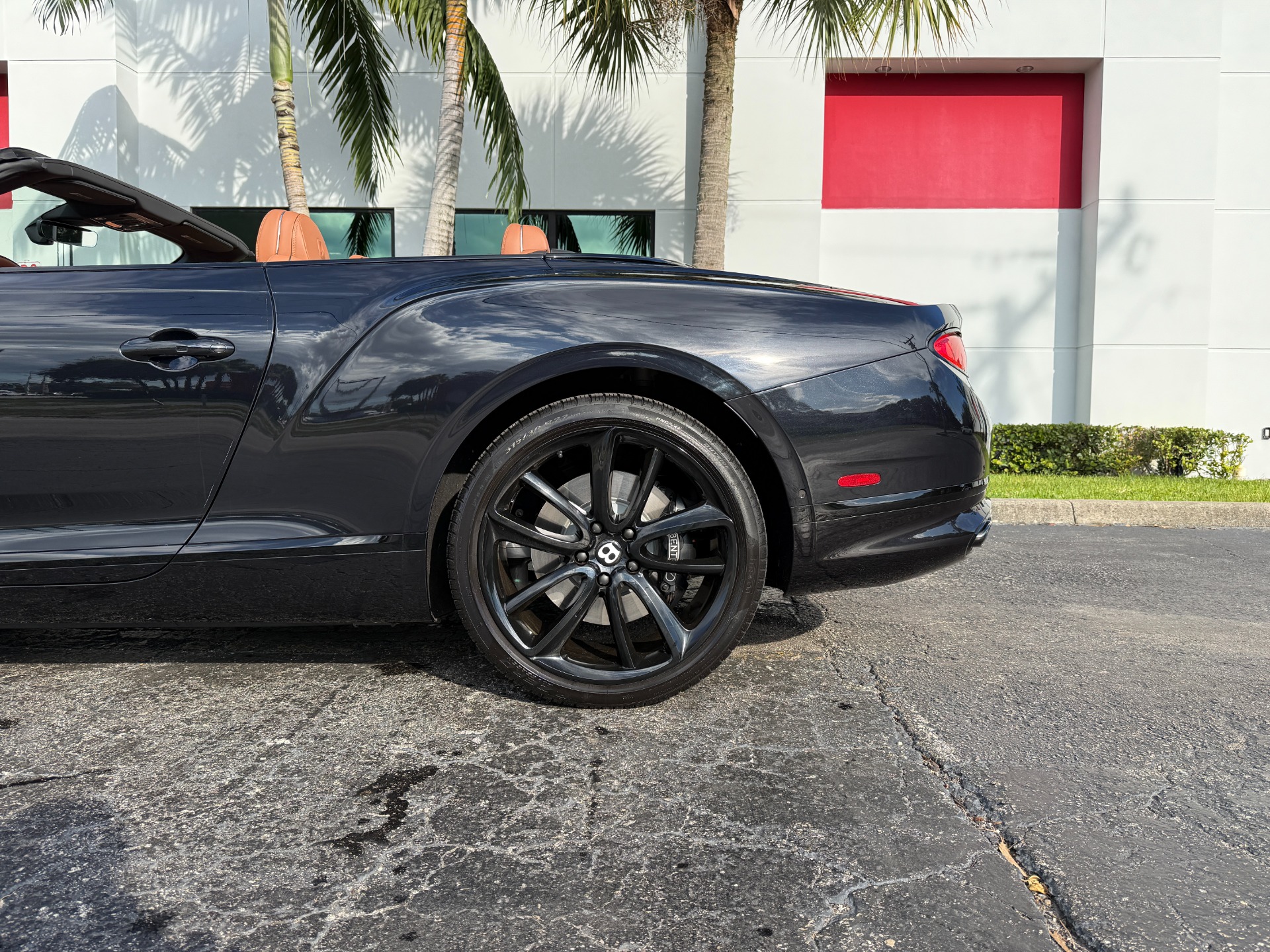 Used-2021-Bentley-Continental-GTC-V8
