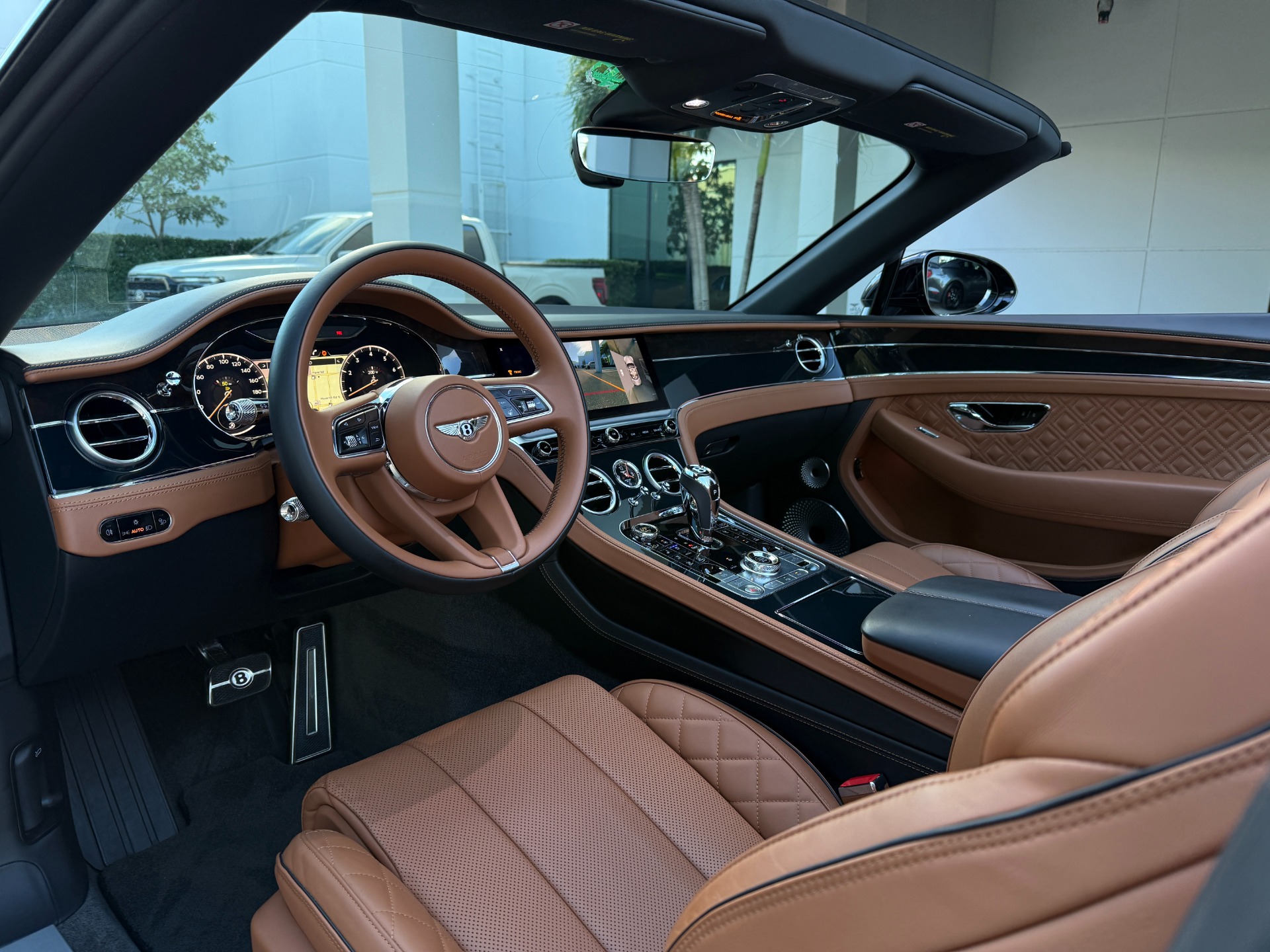 Used-2021-Bentley-Continental-GTC-V8