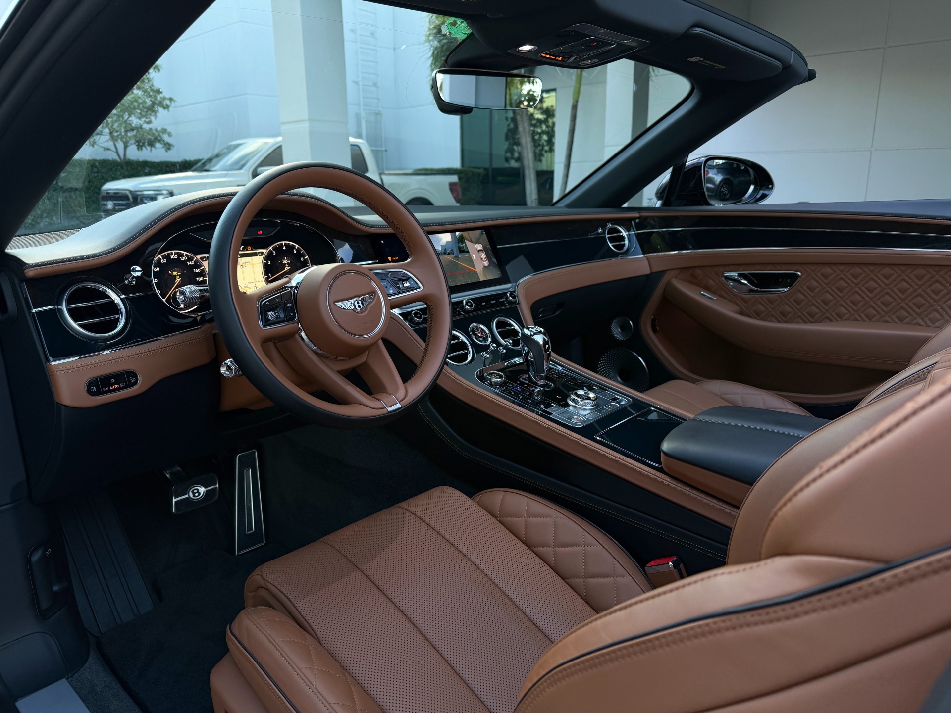 Used-2021-Bentley-Continental-GTC-V8