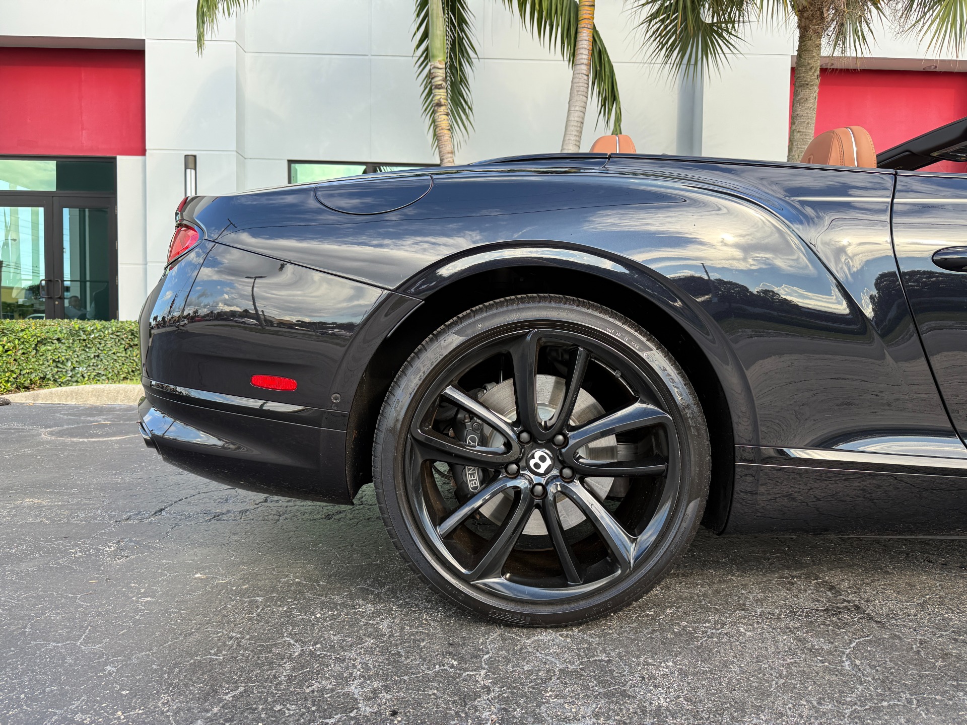 Used-2021-Bentley-Continental-GTC-V8