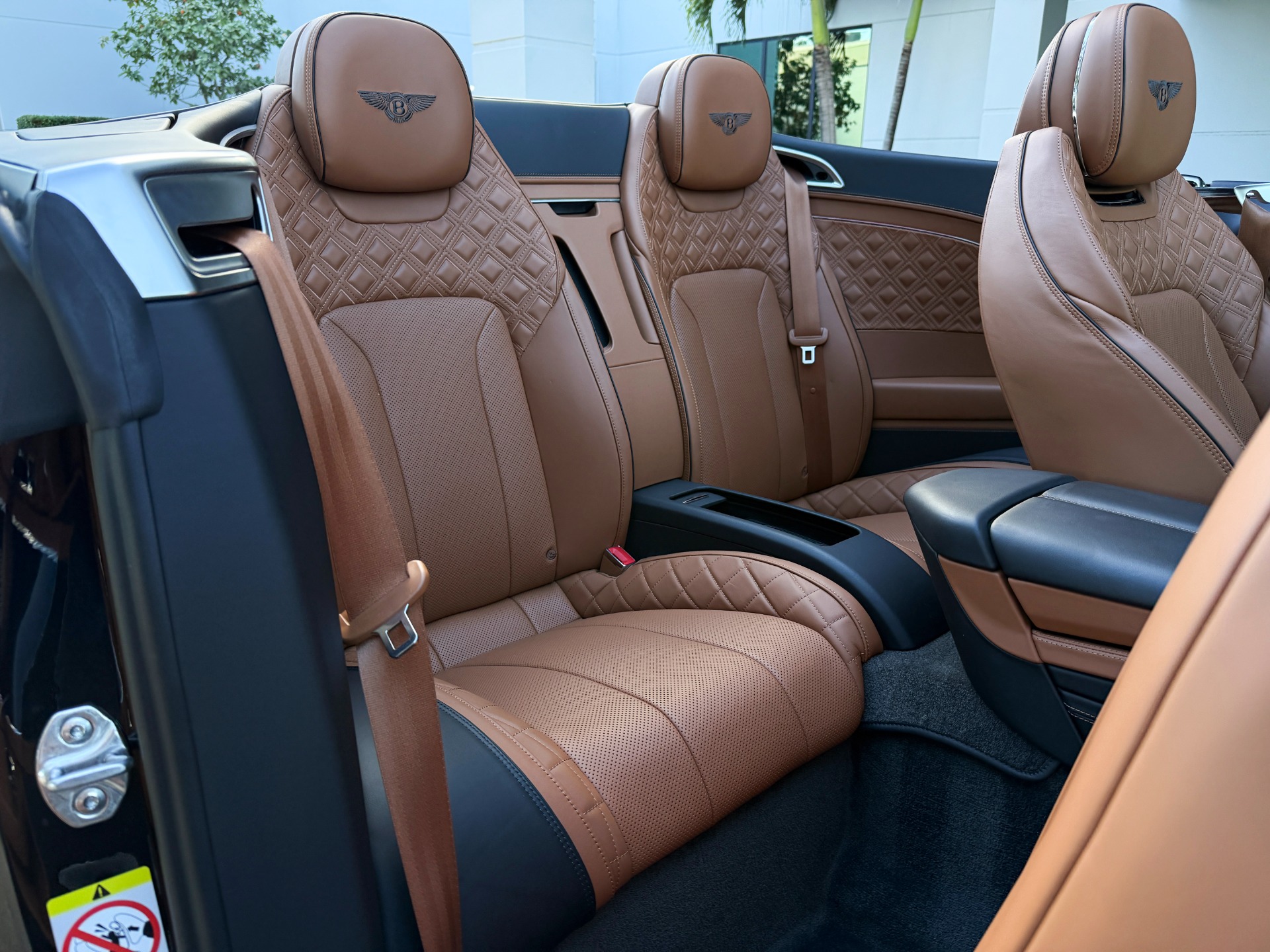 Used-2021-Bentley-Continental-GTC-V8