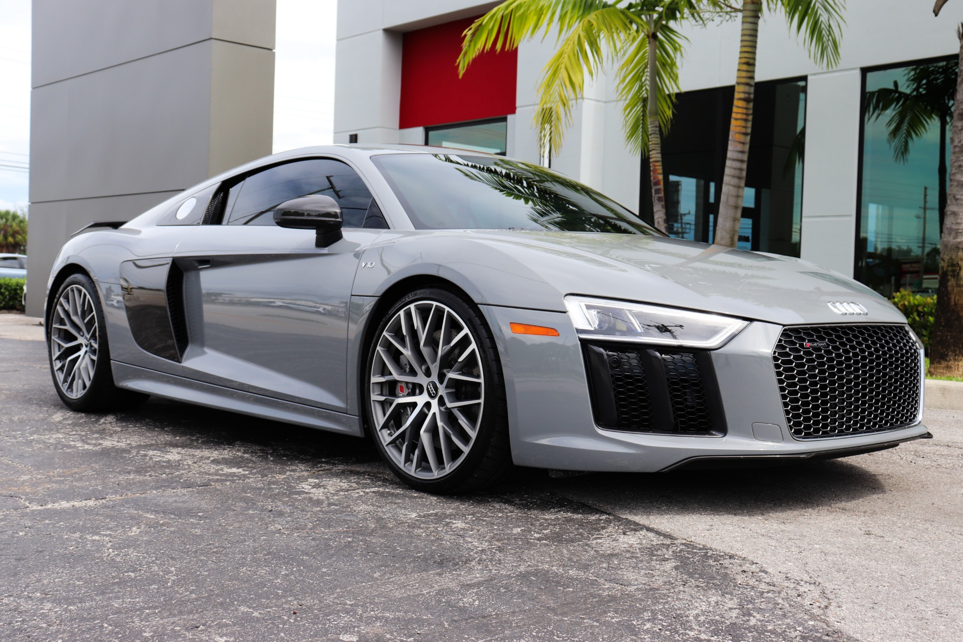 Used 2018 Audi R8 5.2 quattro V10 Plus For Sale (Sold) | Marino