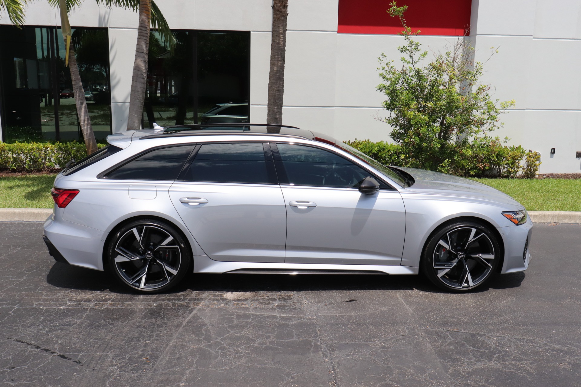 Used 2021 Audi RS 6 Avant 4.0T quattro Avant For Sale (Sold