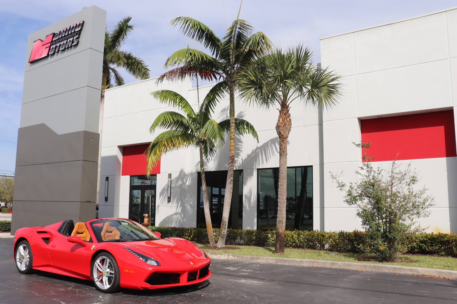 Used-2018-Ferrari-488-Spider-