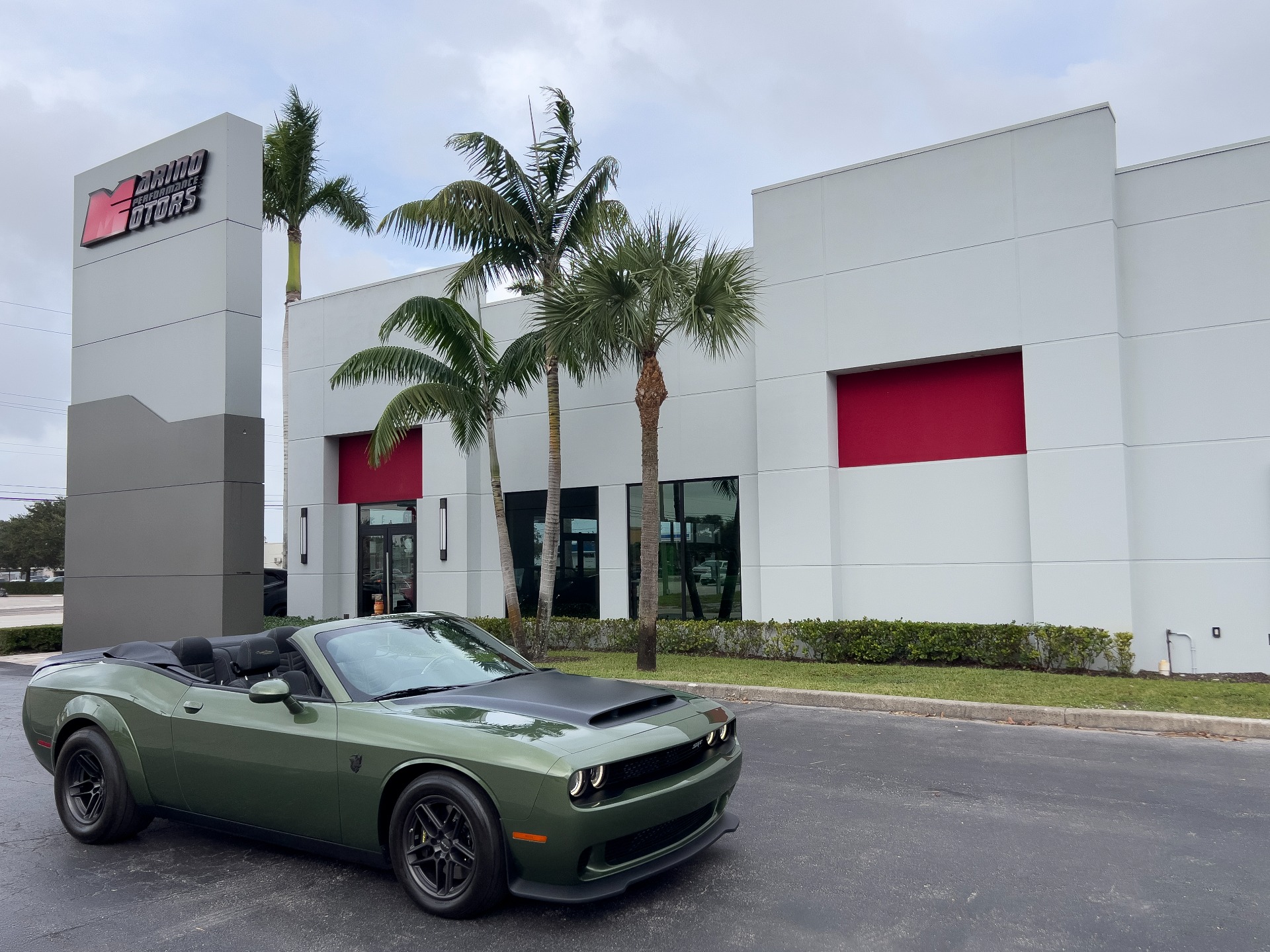 Used-2023-Dodge-Challenger-SRT 