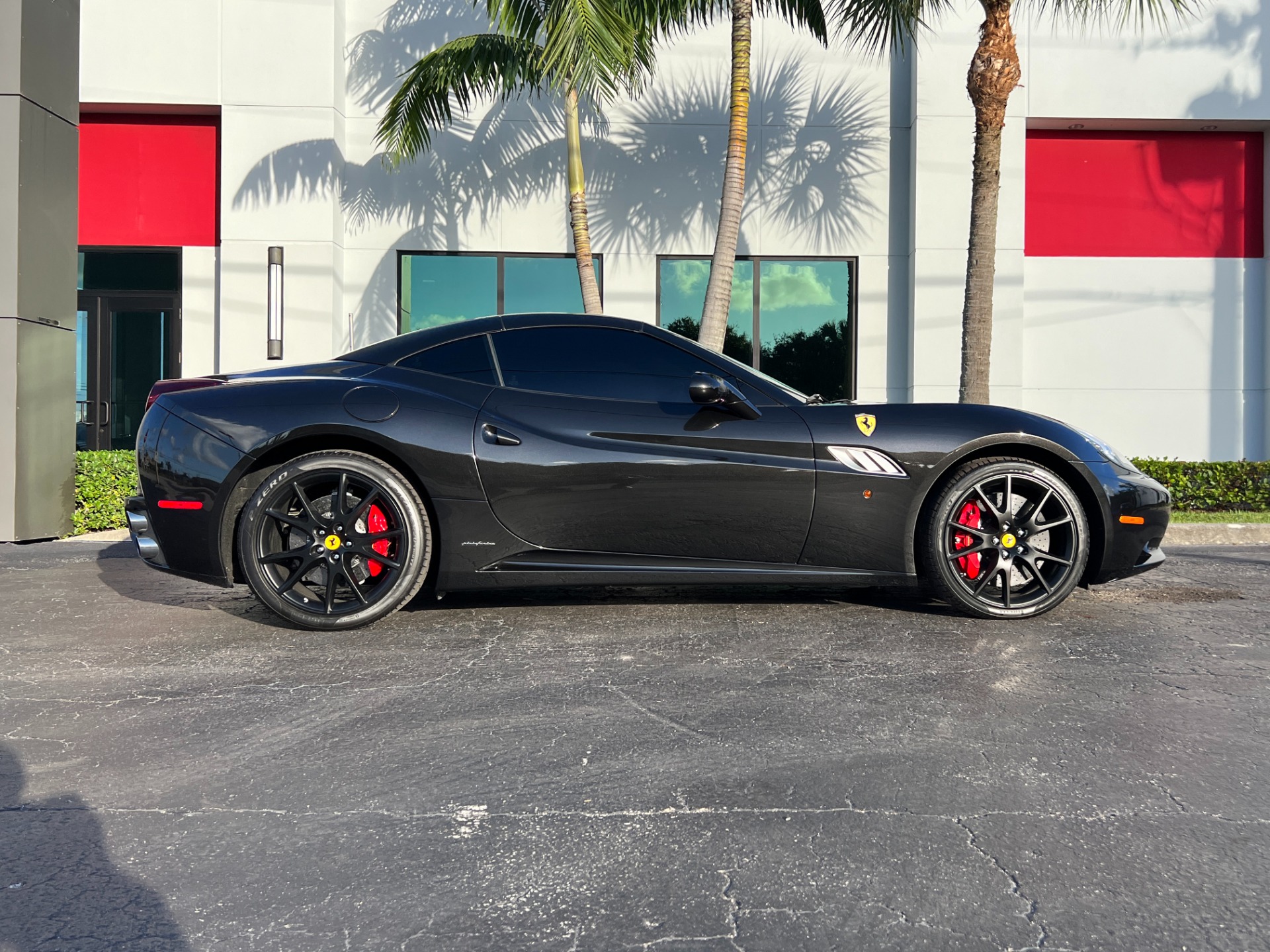 2013 Ferrari California photo 3