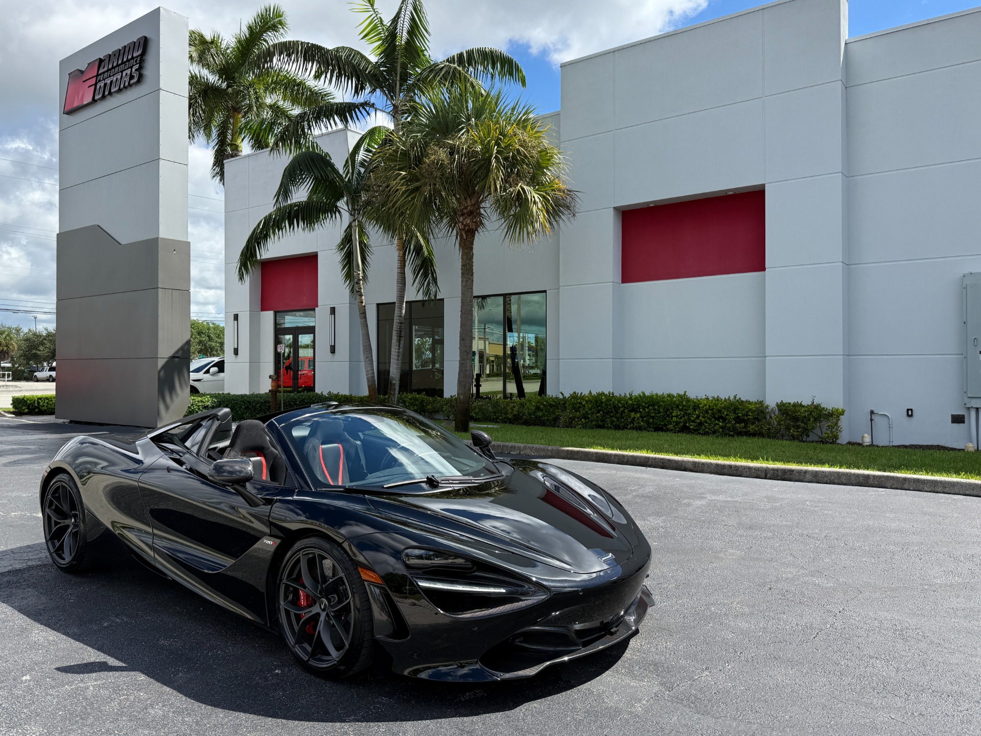 Used-2021-McLaren-720S-Spider-