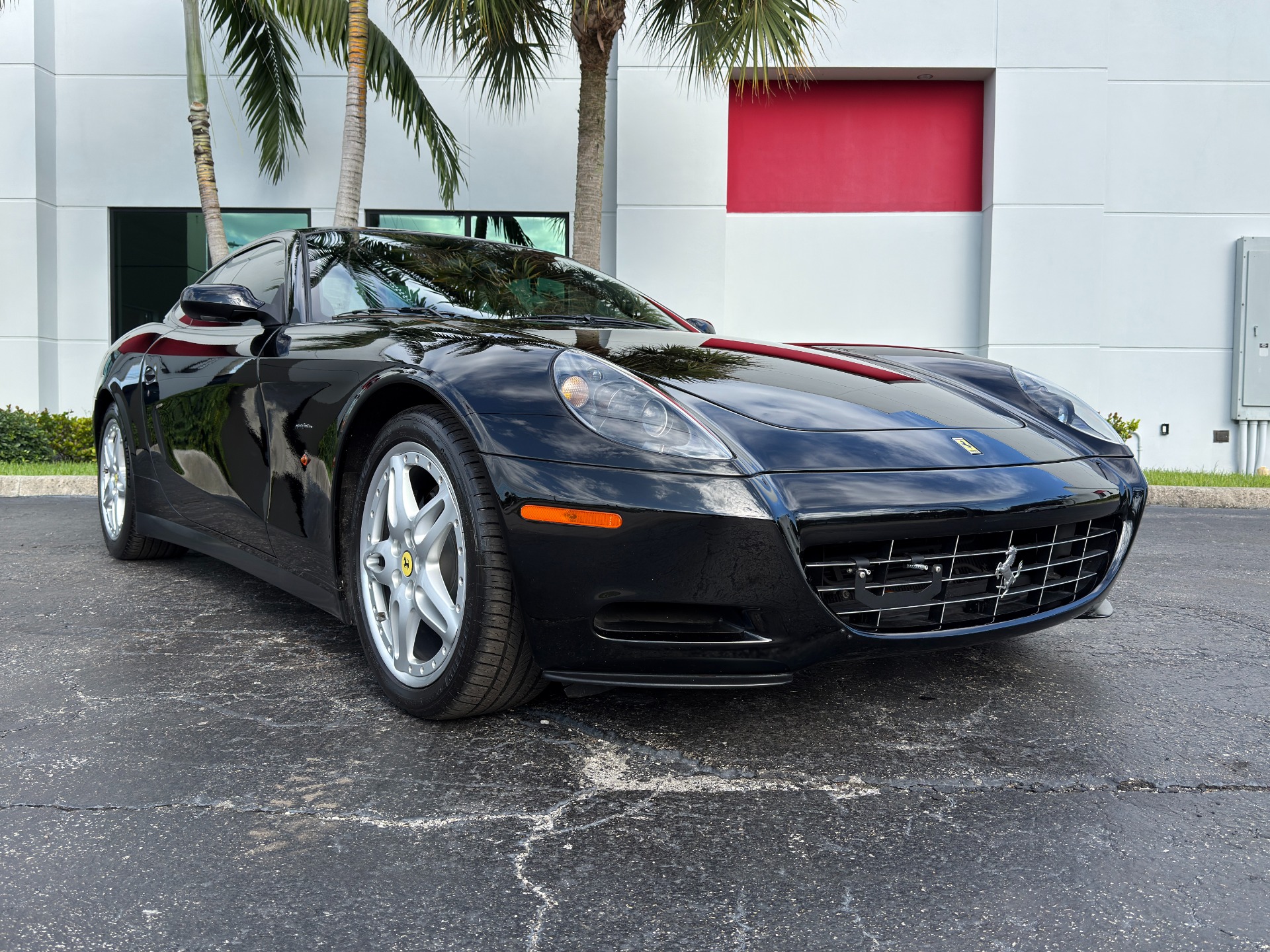 2005 Ferrari 612 Scaglietti photo 2