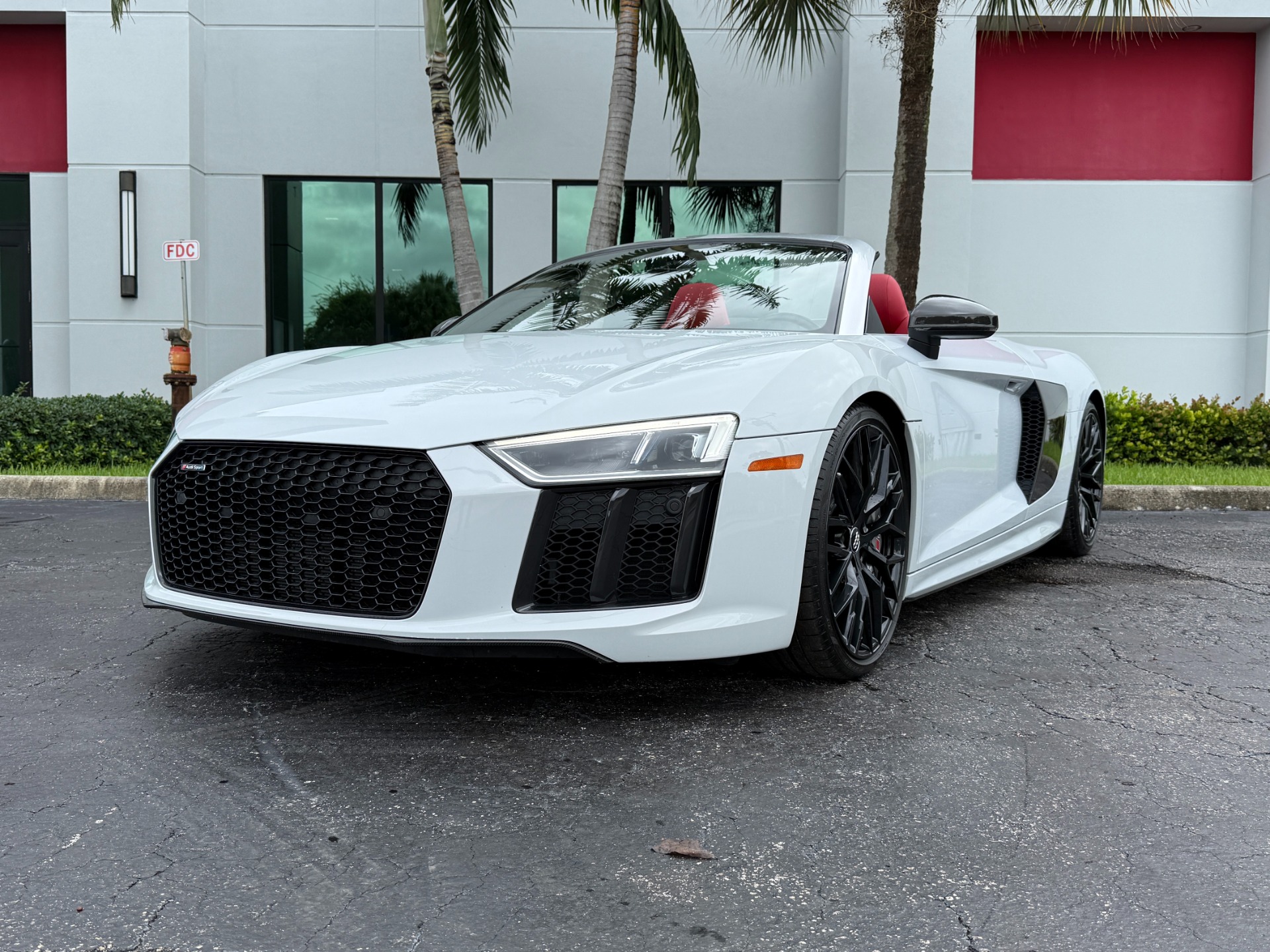Used 2018 Audi R8 5.2 quattro V10 Plus Spyder For Sale (Sold