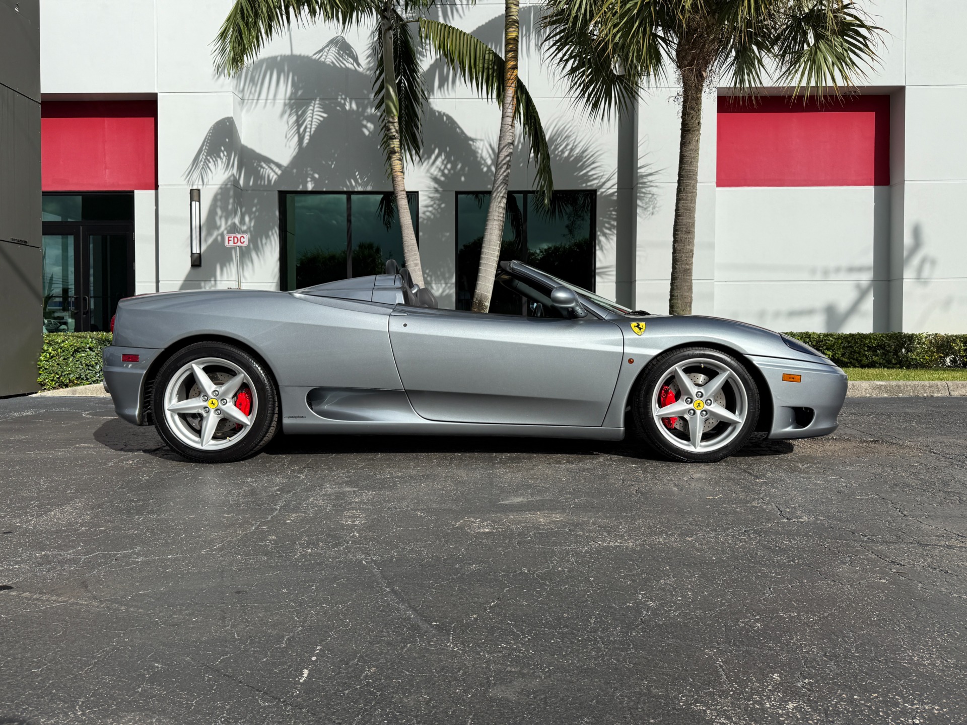 2004 Ferrari 360 Spider photo 2