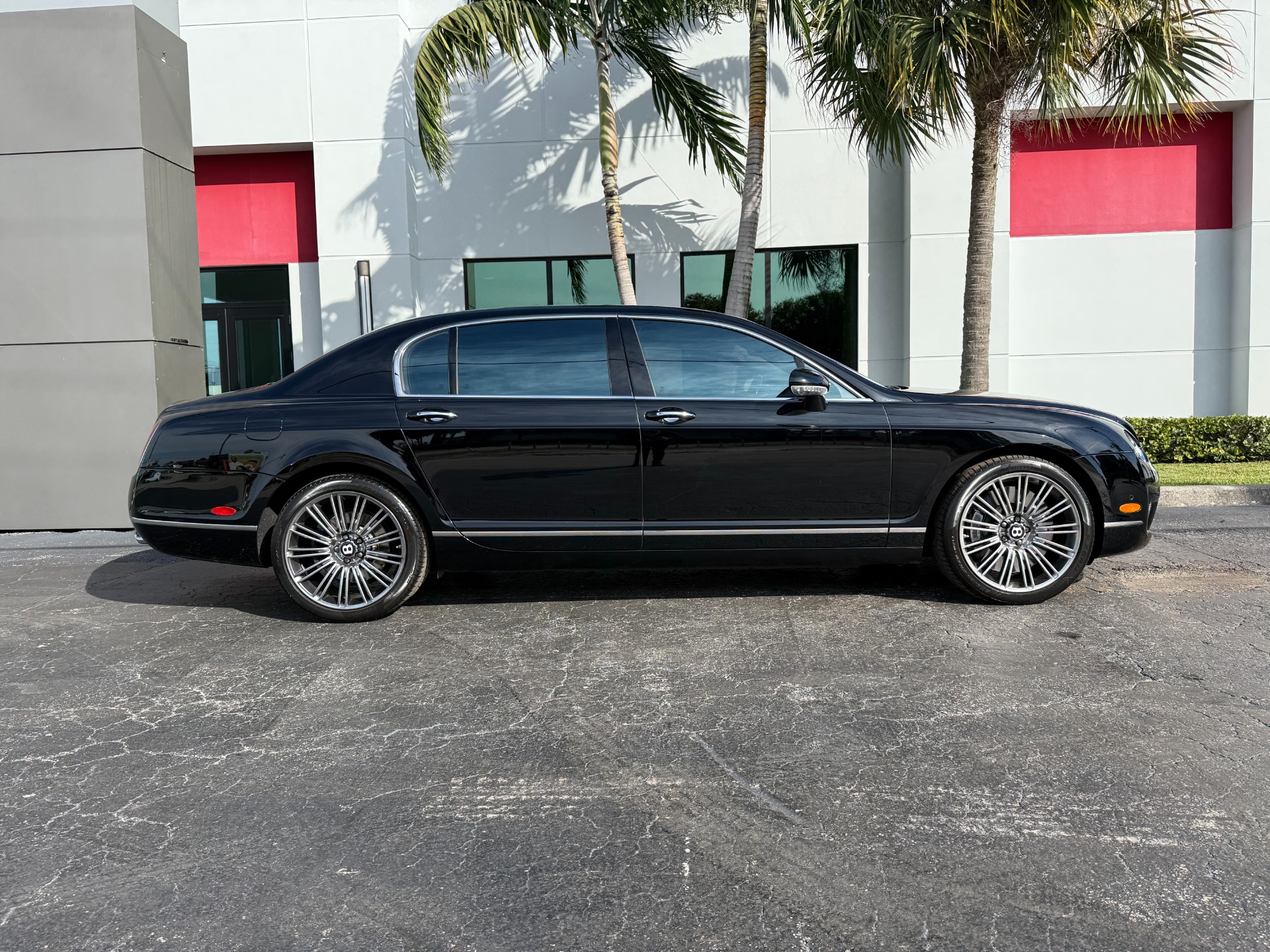 2009 Bentley Continental Flying Spur Speed photo 2