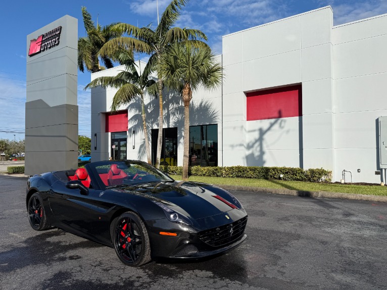 2016 Ferrari California T Base