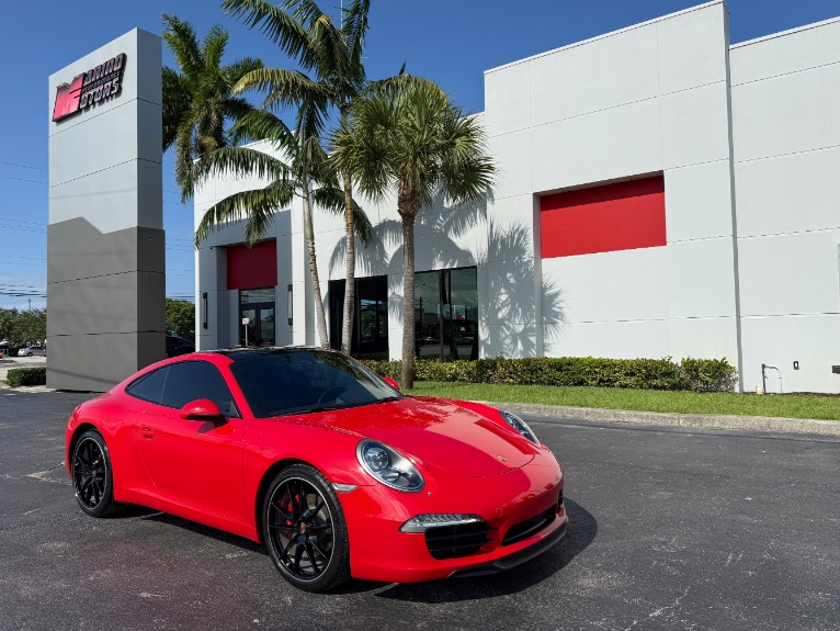 2014 Porsche 911 Carrera 4 Coupe's photo