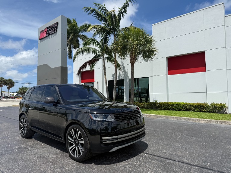 2023 Land Rover Range Rover 3.0 SE SWB's photo
