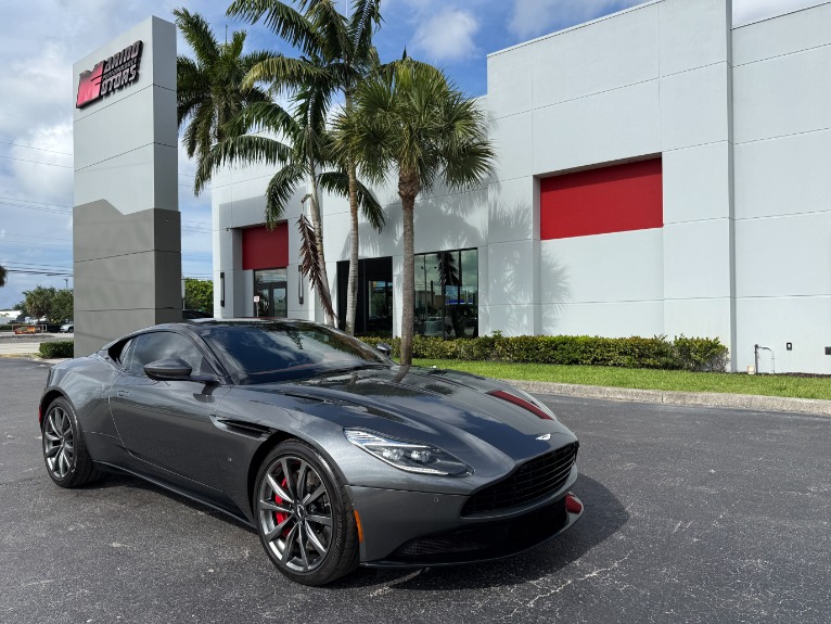 2018 Aston Martin DB11 V12 Coupe's photo